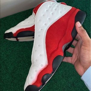 Cherry 13 (1998) size 10.5